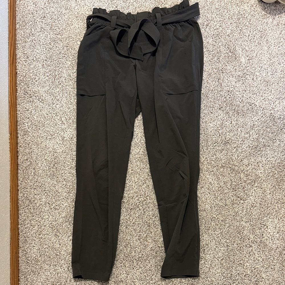 Athleta Black Paperbag Waist Trousers